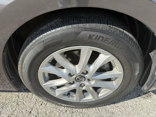 2017 Mazda Mazda3 5-Door Touring 2.5 Automatic - 23097482 - 17