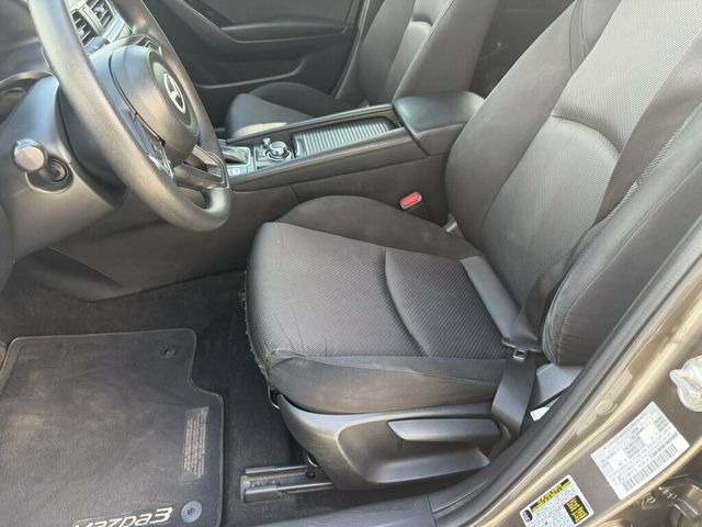 2017 Mazda Mazda3 5-Door Touring 2.5 Automatic - 23097482 - 1