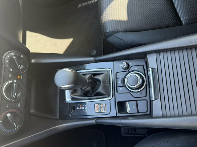 2017 Mazda Mazda3 5-Door Touring 2.5 Automatic - 23097482 - 26