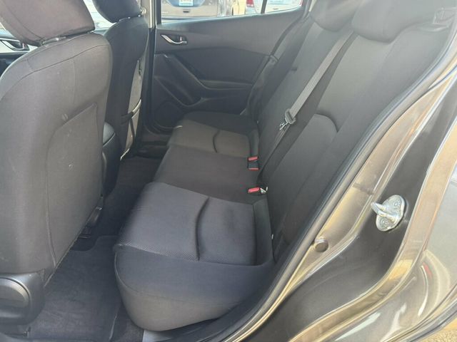2017 Mazda Mazda3 5-Door Touring 2.5 Automatic - 23097482 - 8