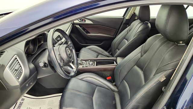 2017 Mazda Mazda3 5-Door Touring 2.5 Automatic - 22966160 - 17