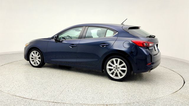 2017 Mazda Mazda3 5-Door Touring 2.5 Automatic - 22966160 - 6