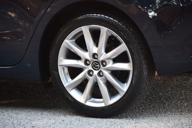 2017 Mazda Mazda3 5-Door Touring 2.5 Manual - 23050059 - 13