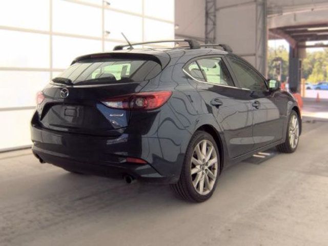 2017 Mazda Mazda3 5-Door Touring 2.5 Manual - 23050059 - 2