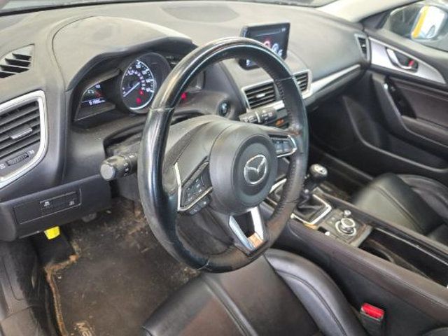 2017 Mazda Mazda3 5-Door Touring 2.5 Manual - 23050059 - 6