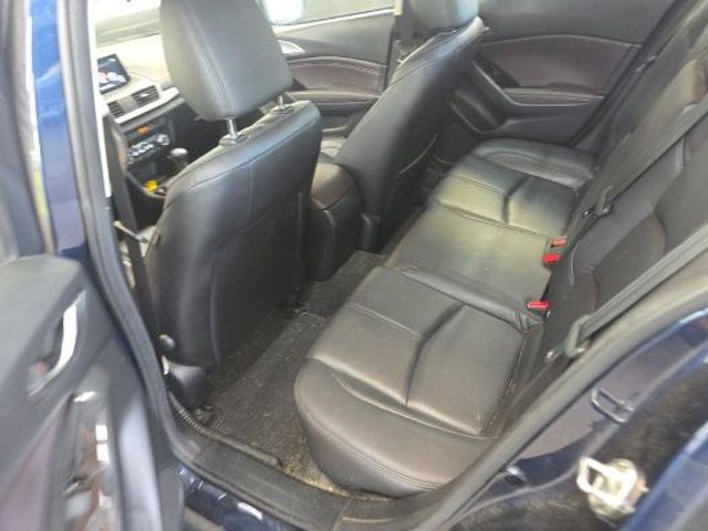 2017 Mazda Mazda3 5-Door Touring 2.5 Manual - 23050059 - 7