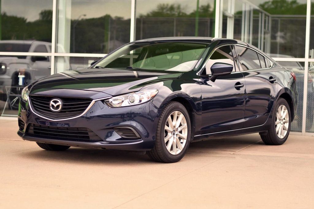 2017 Mazda Mazda6 Sport photo 3