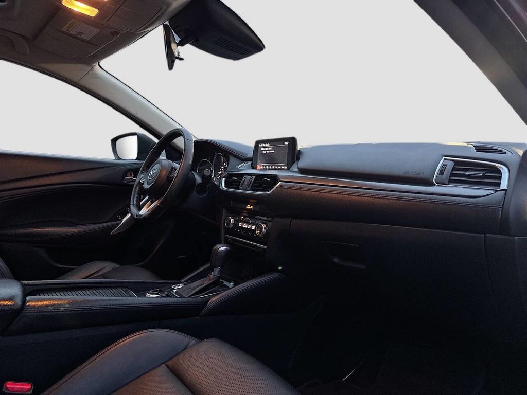 2017 Mazda MAZDA6 Touring 6A (midyear - 22965016 - 17