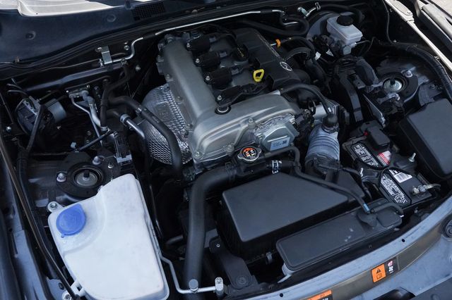 2017 Mazda MX-5 Miata Grand Touring Automatic - 23067548 - 32
