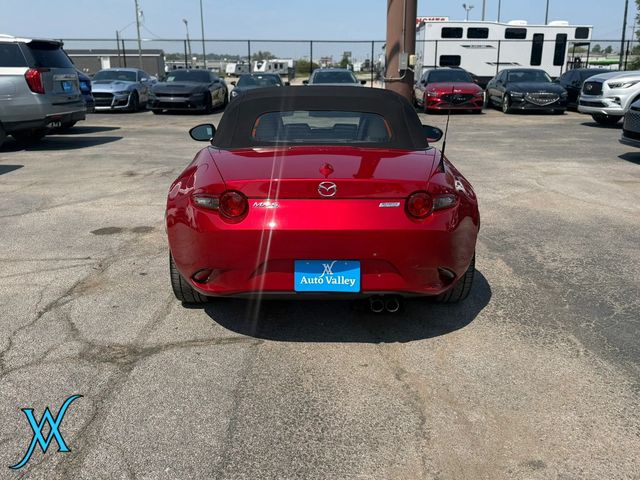 2017 MAZDA MX-5 Miata Grand Touring Convertible 2D - 23056457 - 5