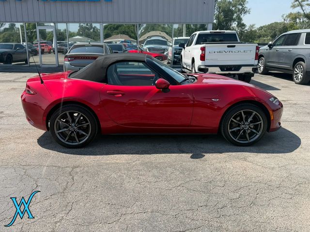 2017 MAZDA MX-5 Miata Grand Touring Convertible 2D - 23056457 - 7
