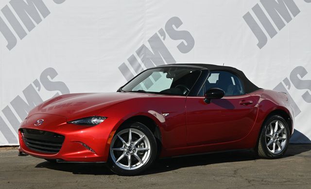 2017 Mazda MX-5 Miata Sport Manual - 22957260 - 0