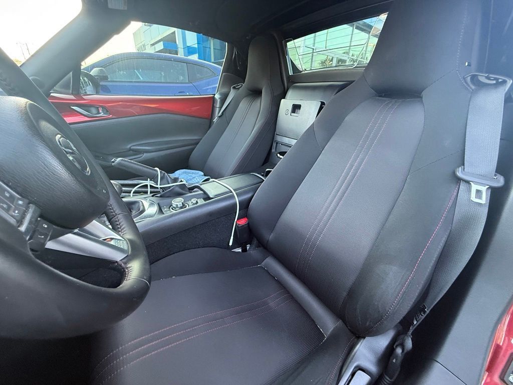 2017 Mazda MX-5 Miata RF Club Manual - 23049154 - 13