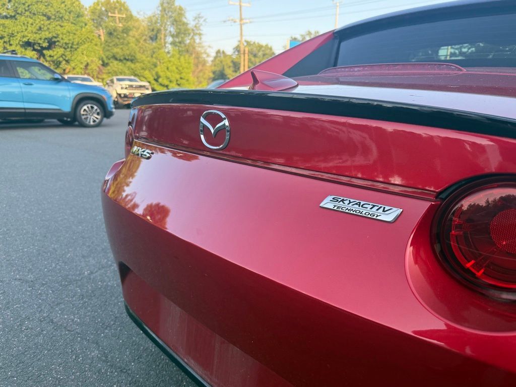 2017 Mazda MX-5 Miata RF Club Manual - 23049154 - 27