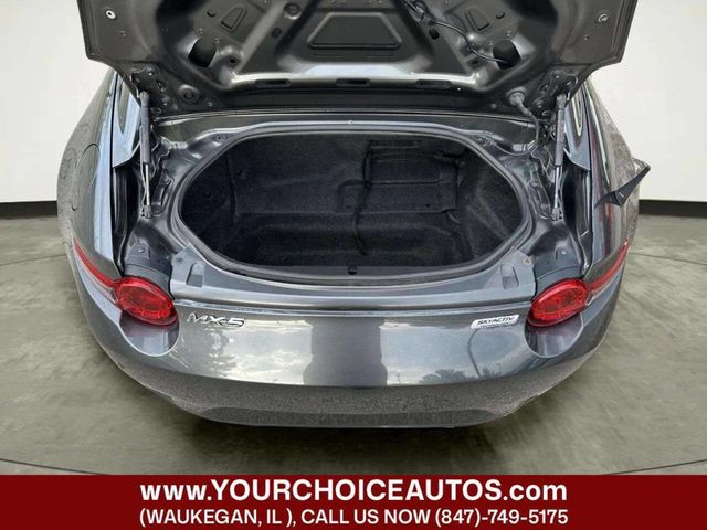 2017 Mazda MX-5 Miata RF Grand Touring 2dr Convertible 6M - 23038129 - 10