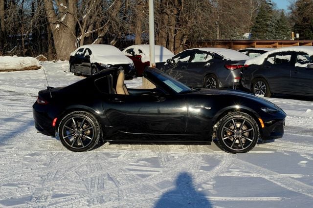 2017 Mazda MX-5 Miata RF RF GRAND TOURING CONVERTIBLE - 22950409 - 1