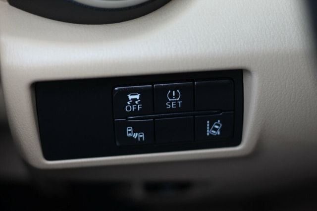 2017 Mazda MX-5 Miata RF RF GRAND TOURING CONVERTIBLE - 22950409 - 24