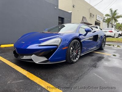 2017 McLaren 570GT