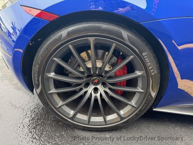 2017 McLaren 570GT Coupe - 22971387 - 19