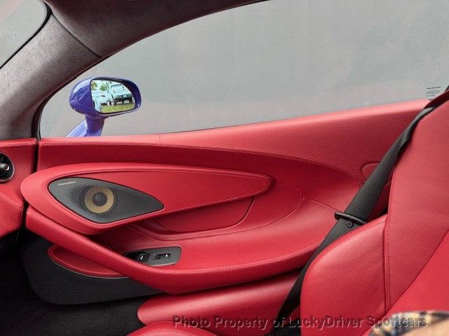 2017 McLaren 570GT Coupe - 22971387 - 31