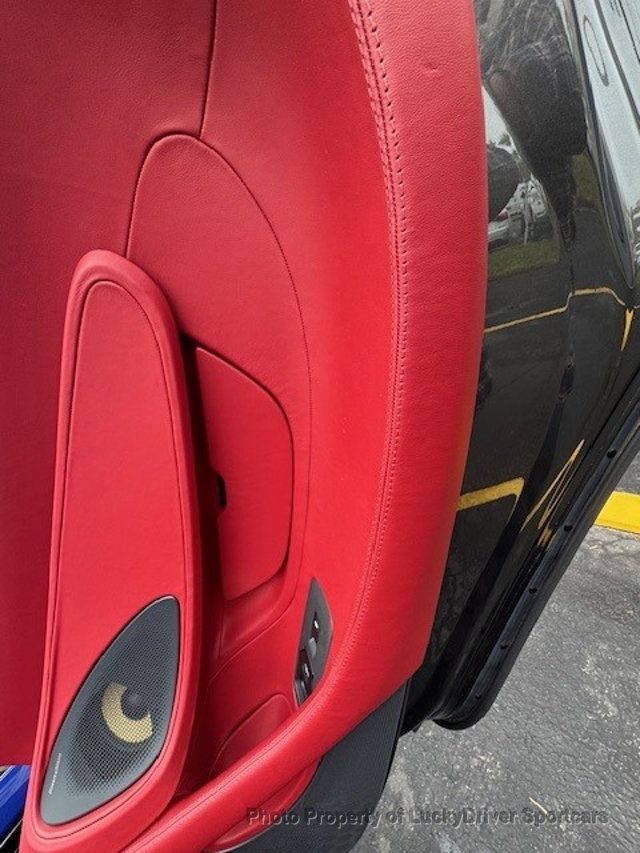 2017 McLaren 570GT Coupe - 22971387 - 32