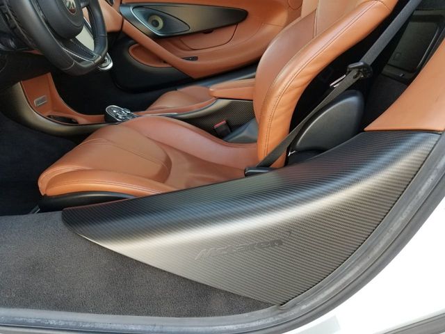 2017 McLaren 570S 570S COUPE - 20439955 - 21