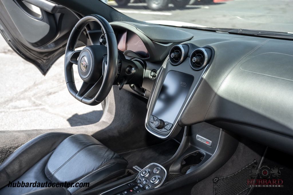 2017 McLaren 570S Coupe - 23048752 - 82