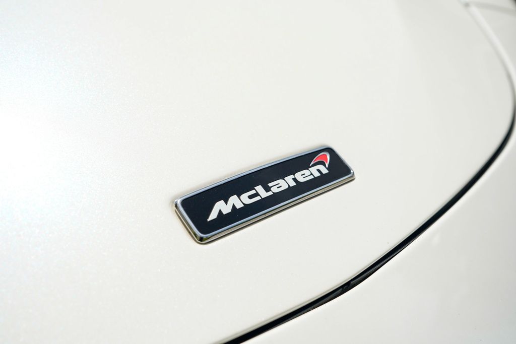 2017 McLaren 570S Coupe - 23044613 - 40