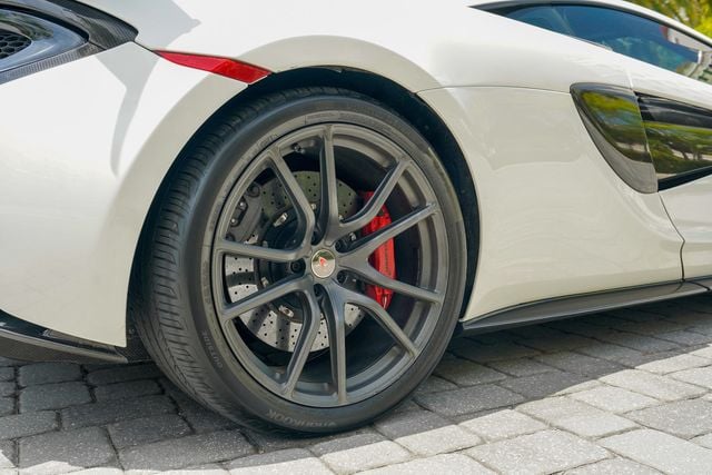 2017 McLaren 570S Base - Photo 60