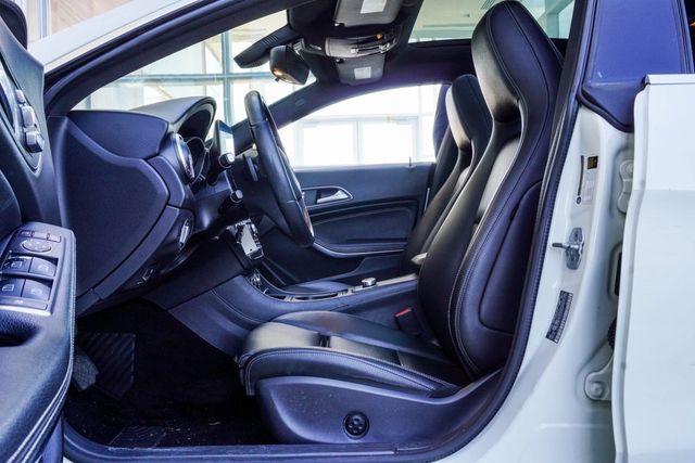 2017 Mercedes-Benz CLA CLA 250 4MATIC Coupe - 22933699 - 17