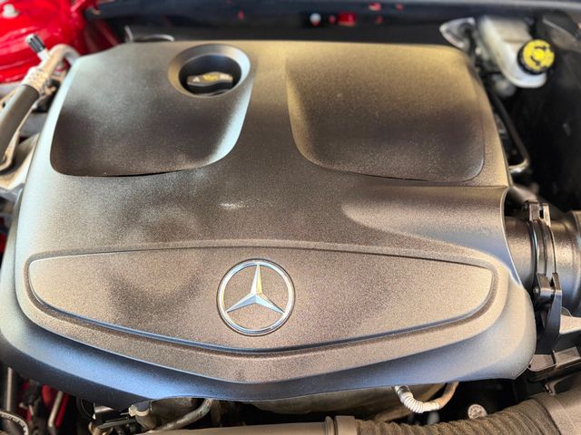 2017 Mercedes-Benz CLA CLA 250 4MATIC Coupe - 23041474 - 34
