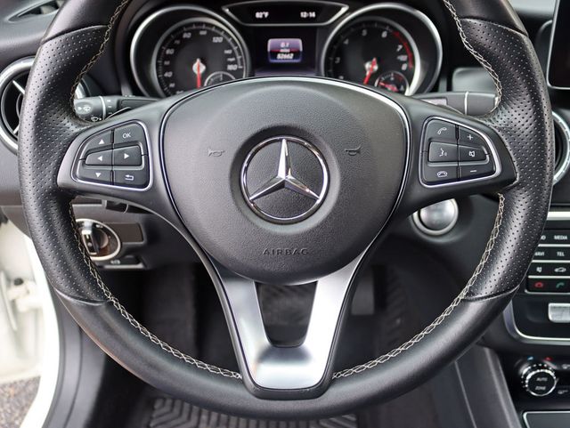 2017 Mercedes-Benz CLA CLA 250 4MATIC PREMIUM PACKAGE - 23073476 - 11