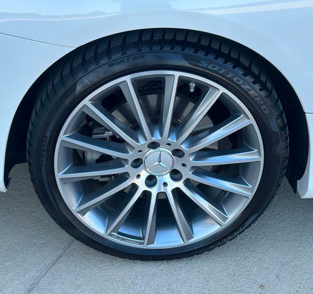 2017 Mercedes-Benz C-Class AMG C 43 4MATIC Cabriolet - 22985923 - 11