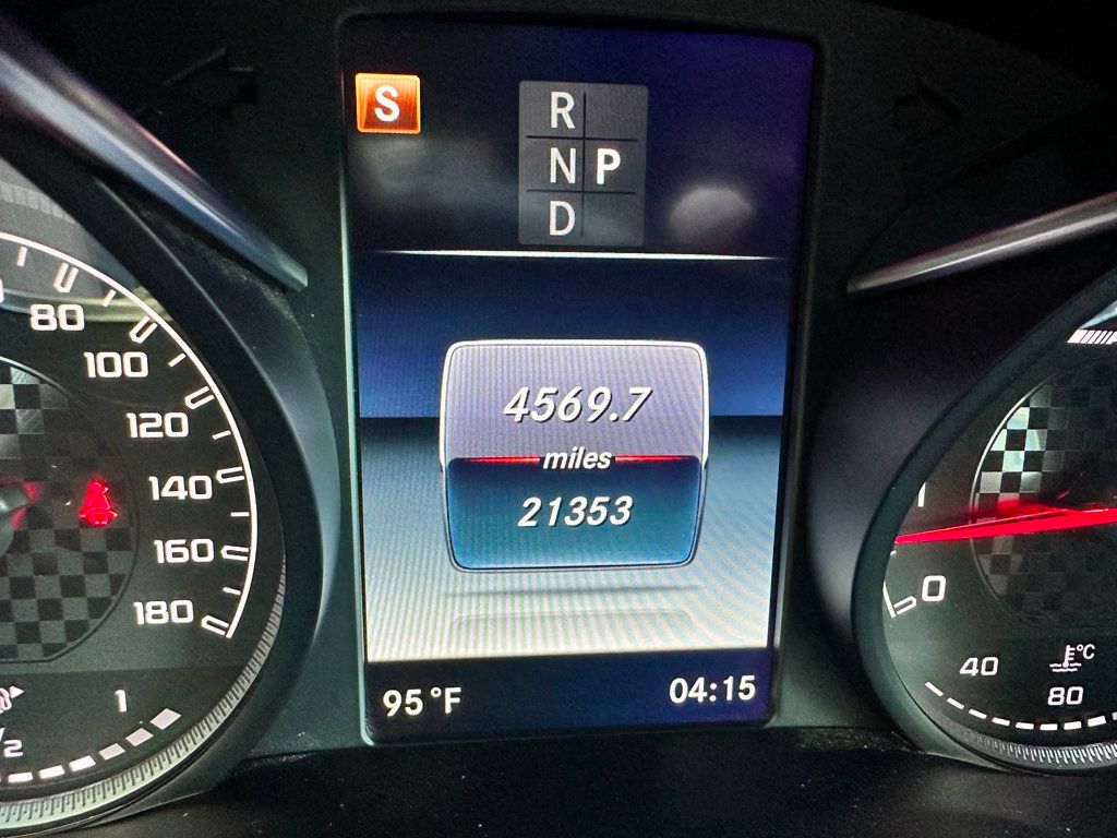 2017 Mercedes-Benz C-Class AMG C 43 4MATIC Cabriolet - 22985923 - 26