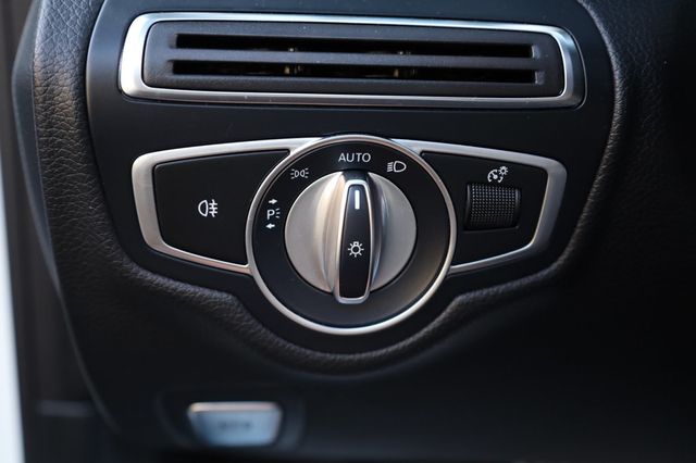 2017 Mercedes-Benz C-Class AMG C 43 4MATIC Cabriolet - 22947452 - 27