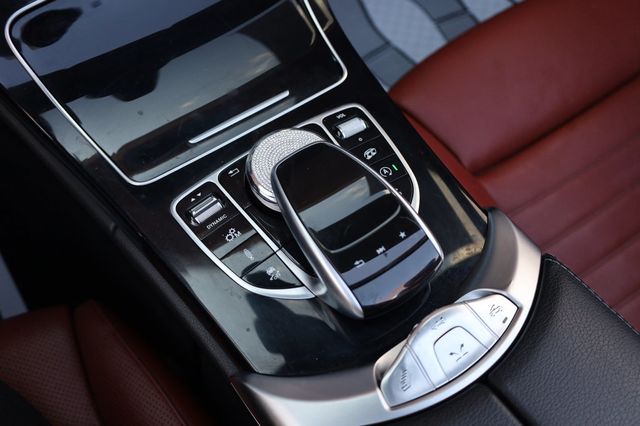 2017 Mercedes-Benz C-Class AMG C 43 4MATIC Cabriolet - 22947452 - 33