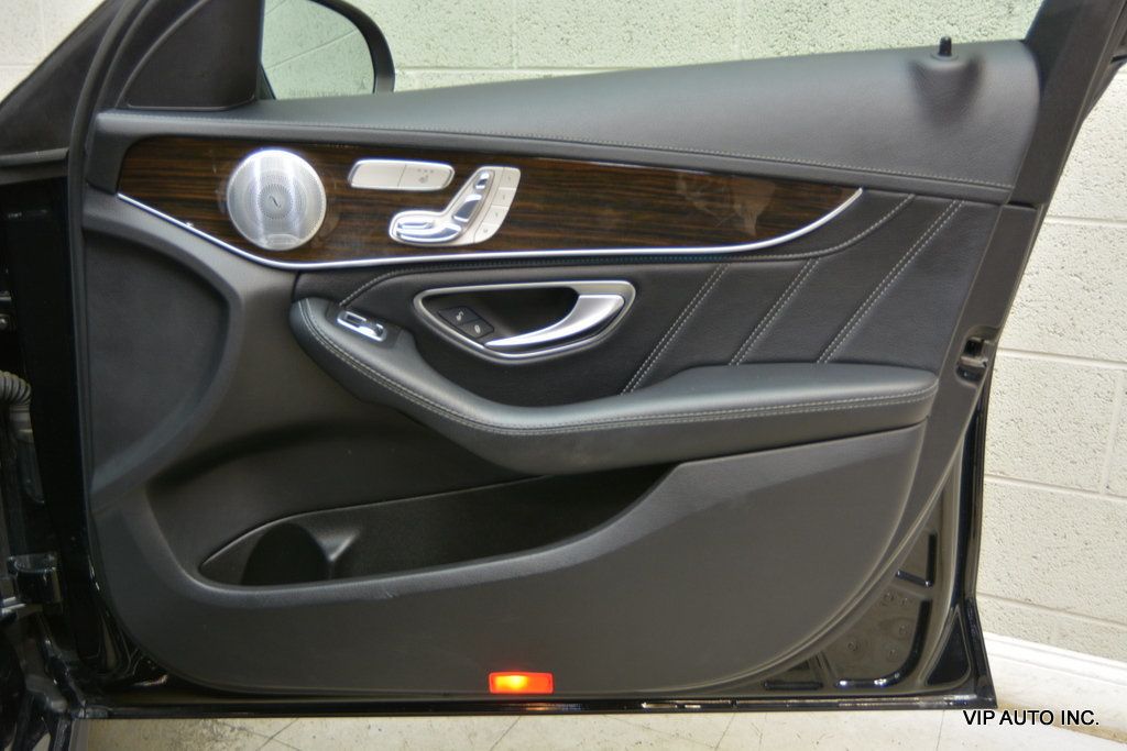 2017 Mercedes-Benz C-Class AMG C 63 Sedan - 22963991 - 7