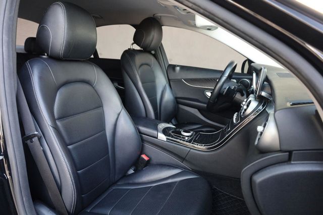 2017 Mercedes-Benz C-Class C 300 - 23069411 - 37