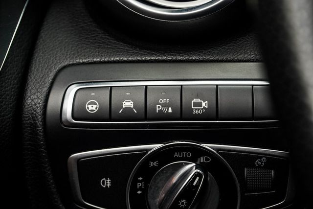 2017 Mercedes-Benz C-Class C 300 4MATIC Cabriolet - 22965655 - 28