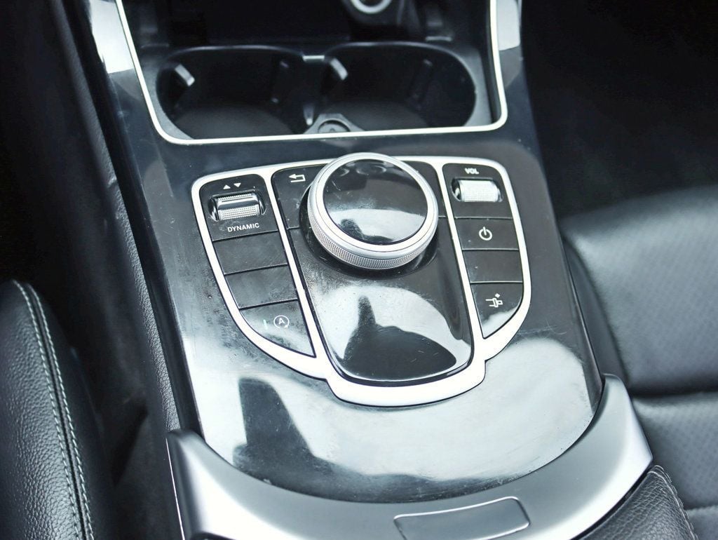 2017 Mercedes Benz C 300 4MATIC Coupe photo 20