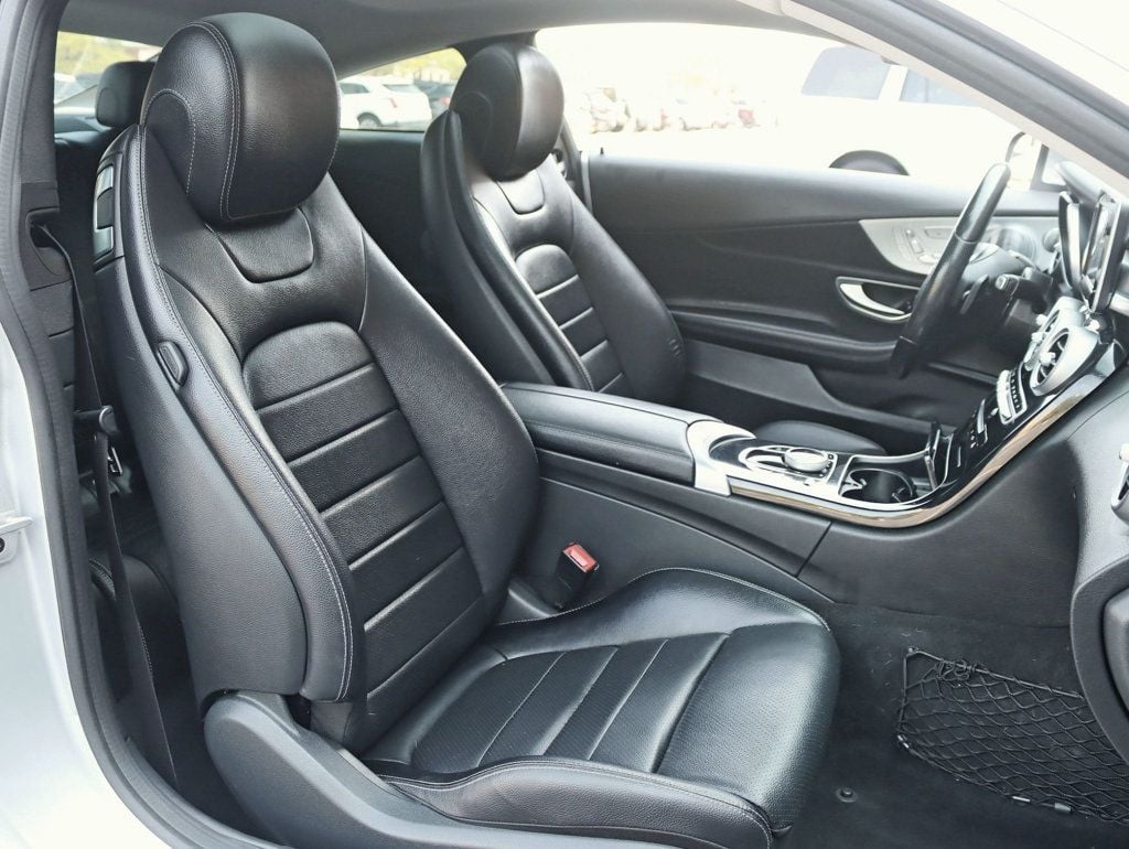 2017 Mercedes Benz C 300 4MATIC Coupe photo 22