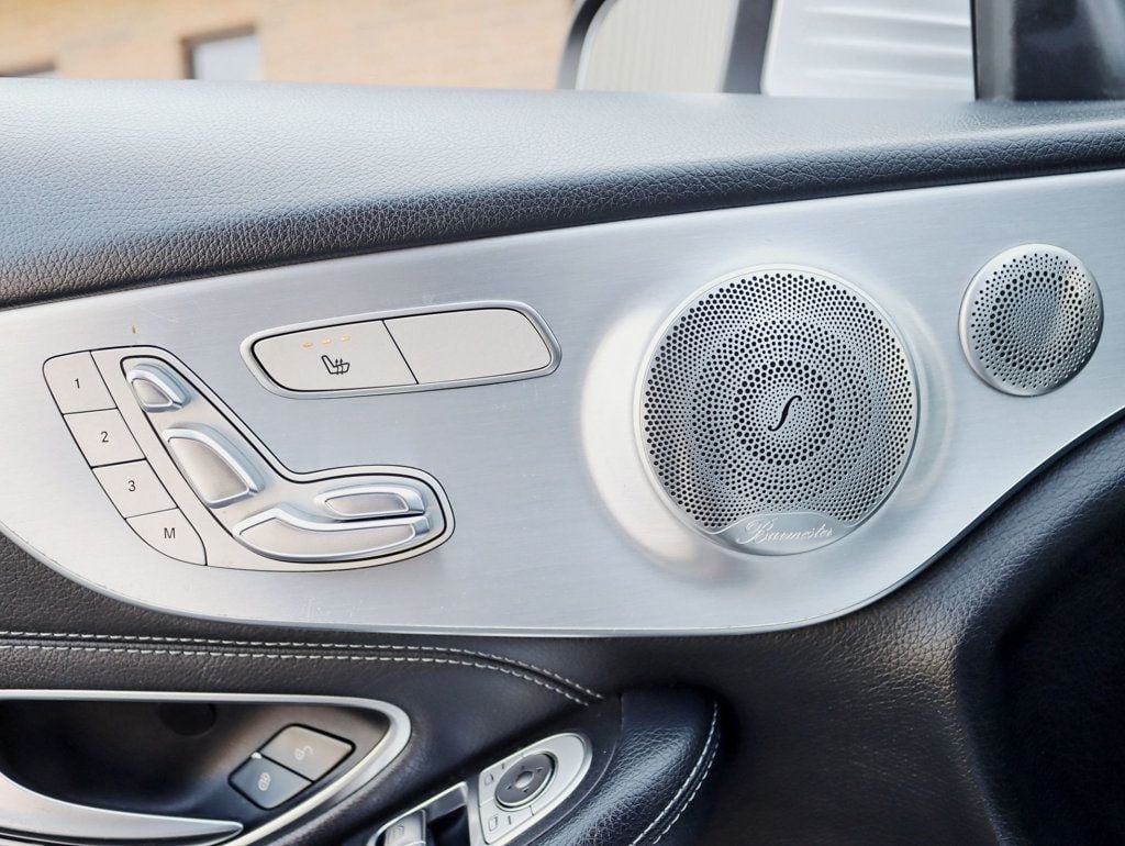 2017 Mercedes Benz C 300 4MATIC Coupe photo 25