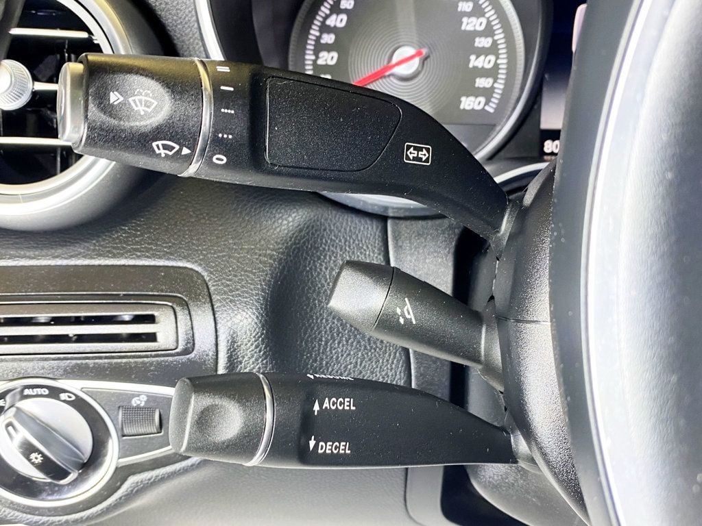 2017 Mercedes Benz C 300 4MATIC Coupe photo 29