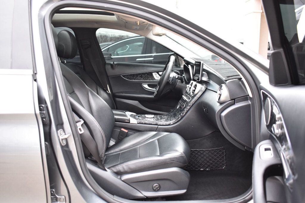 2017 Mercedes-Benz C-Class C 300 4MATIC Sedan - 22986945 - 16