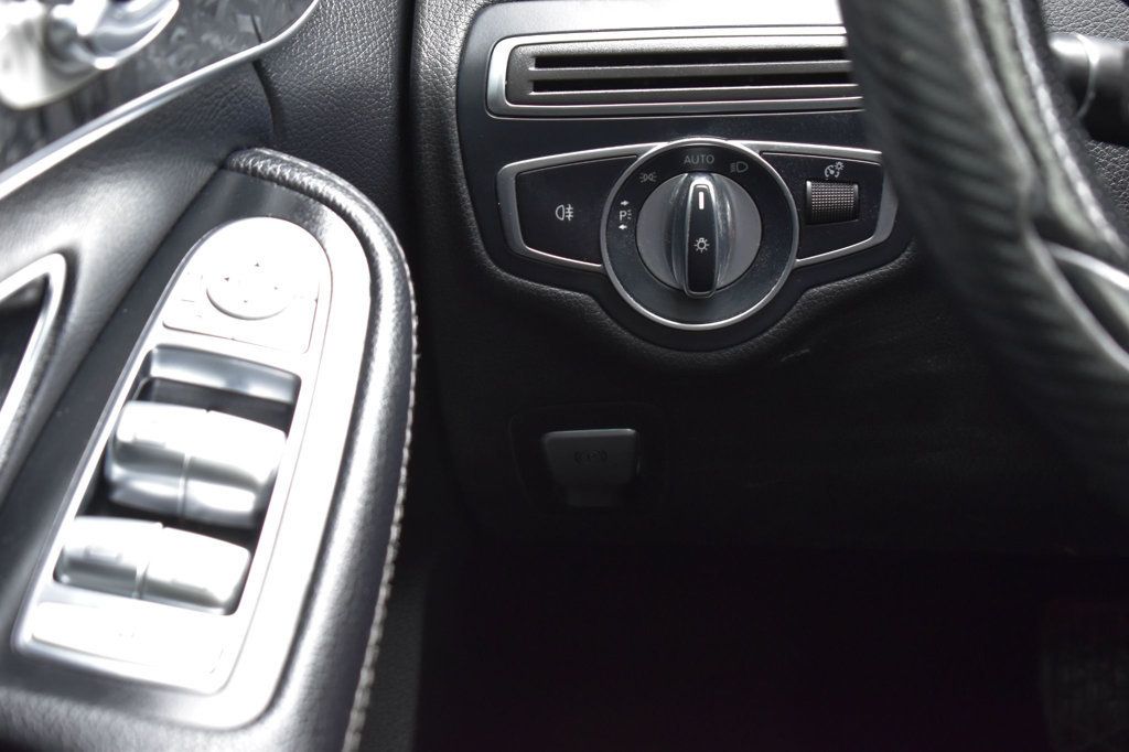 2017 Mercedes-Benz C-Class C 300 4MATIC Sedan - 22986945 - 35