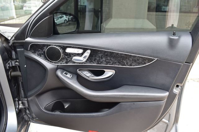 2017 Mercedes-Benz C-Class C 300 4MATIC Sedan - 22986945 - 68