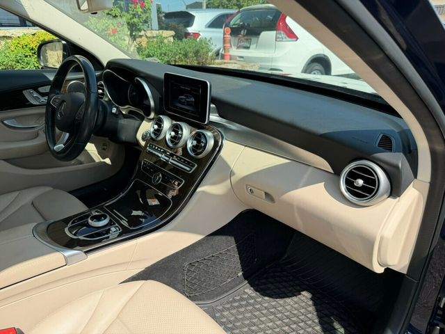 2017 Mercedes-Benz C-Class C 300 4MATIC Sedan - 23058346 - 17