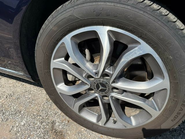 2017 Mercedes-Benz C-Class C 300 4MATIC Sedan - 23058346 - 19