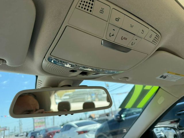 2017 Mercedes-Benz C-Class C 300 4MATIC Sedan - 23058346 - 28
