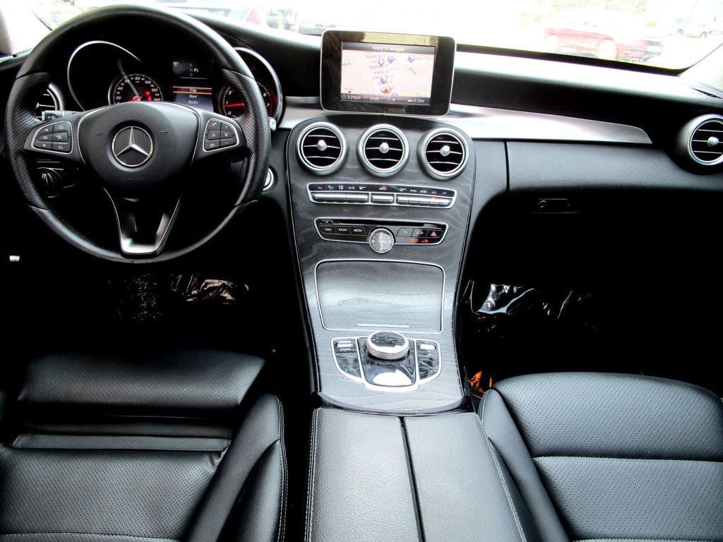 2017 Mercedes Benz C 300 4MATIC Sedan photo 2